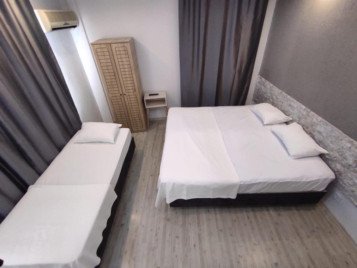 1989 Hotel Sebat Çeşme Eksteriør bilde