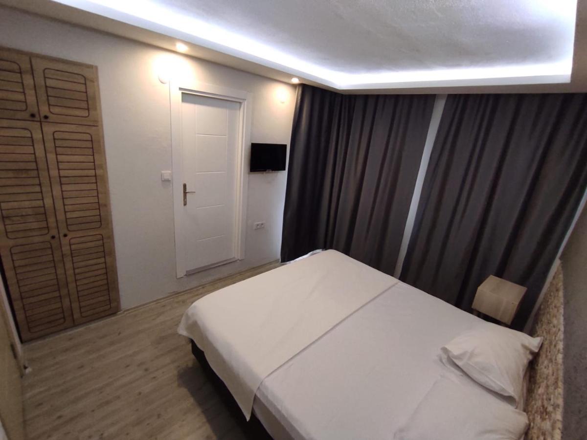 1989 Hotel Sebat Çeşme Eksteriør bilde