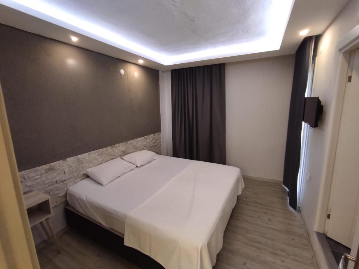 1989 Hotel Sebat Çeşme Eksteriør bilde
