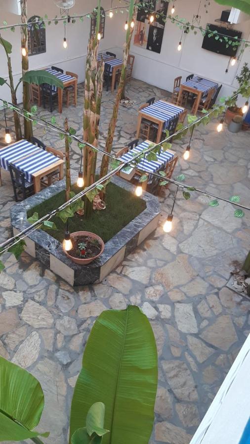 1989 Hotel Sebat Çeşme Eksteriør bilde