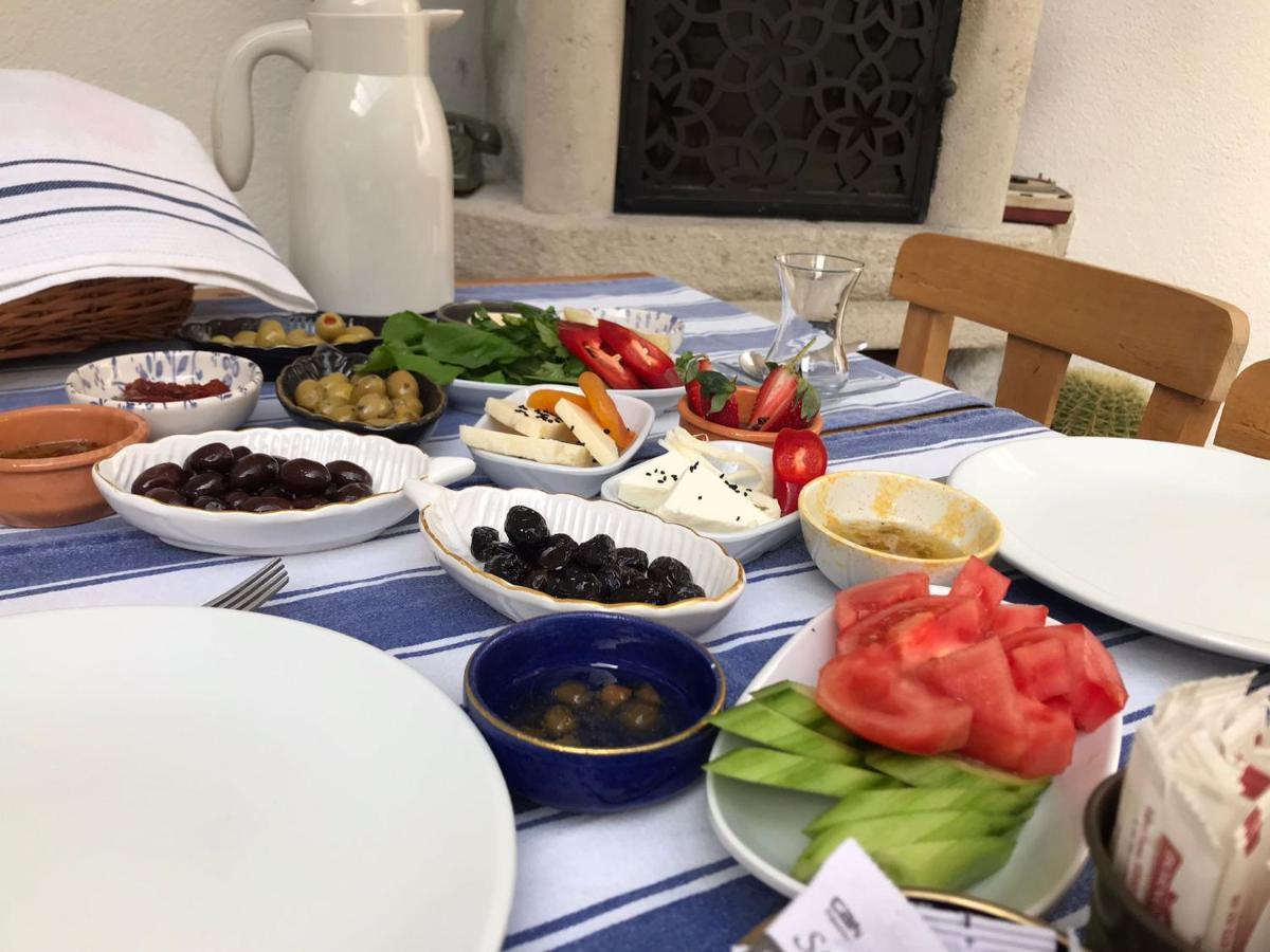 1989 Hotel Sebat Çeşme Eksteriør bilde